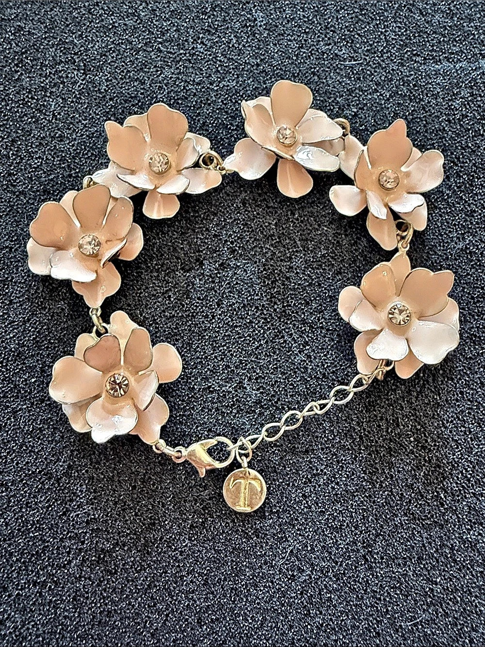 Talbots Enamel Flower Bracelet Floral Bracelet in Pink. Like New